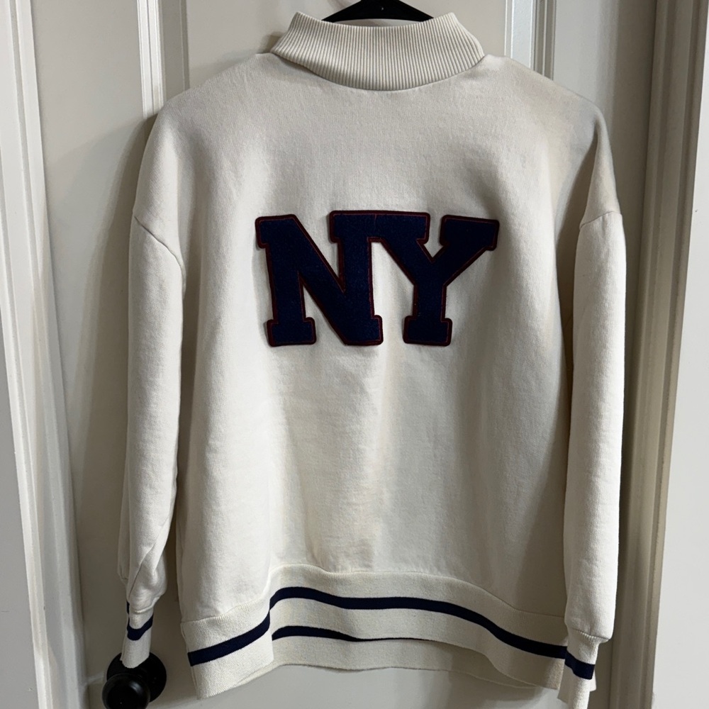 Zara cream NY sweatshirt